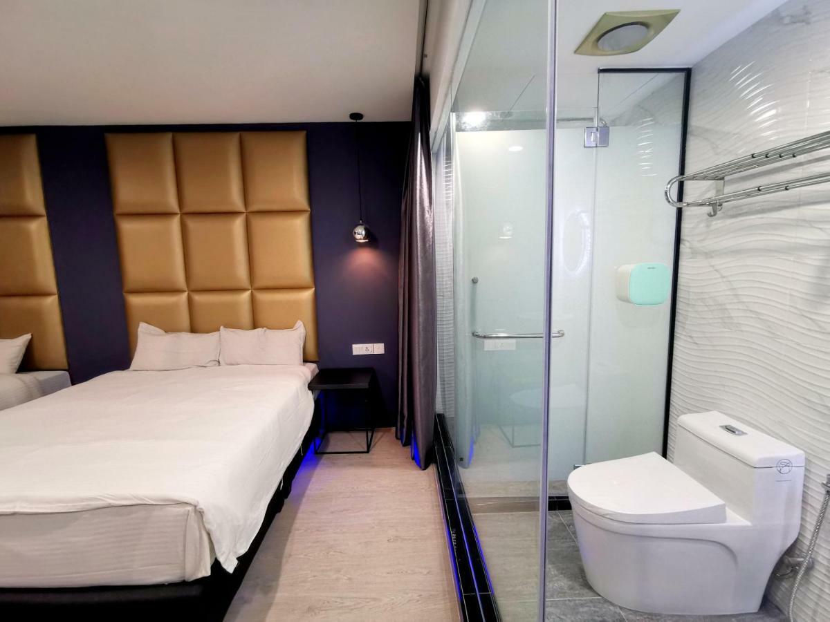 Wow Hotel Penang George Town Exterior foto