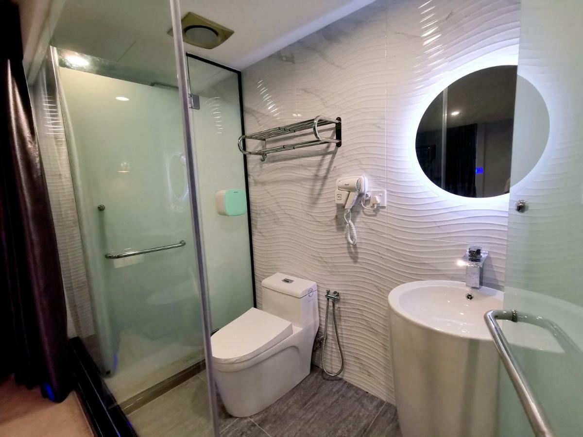 Wow Hotel Penang George Town Exterior foto